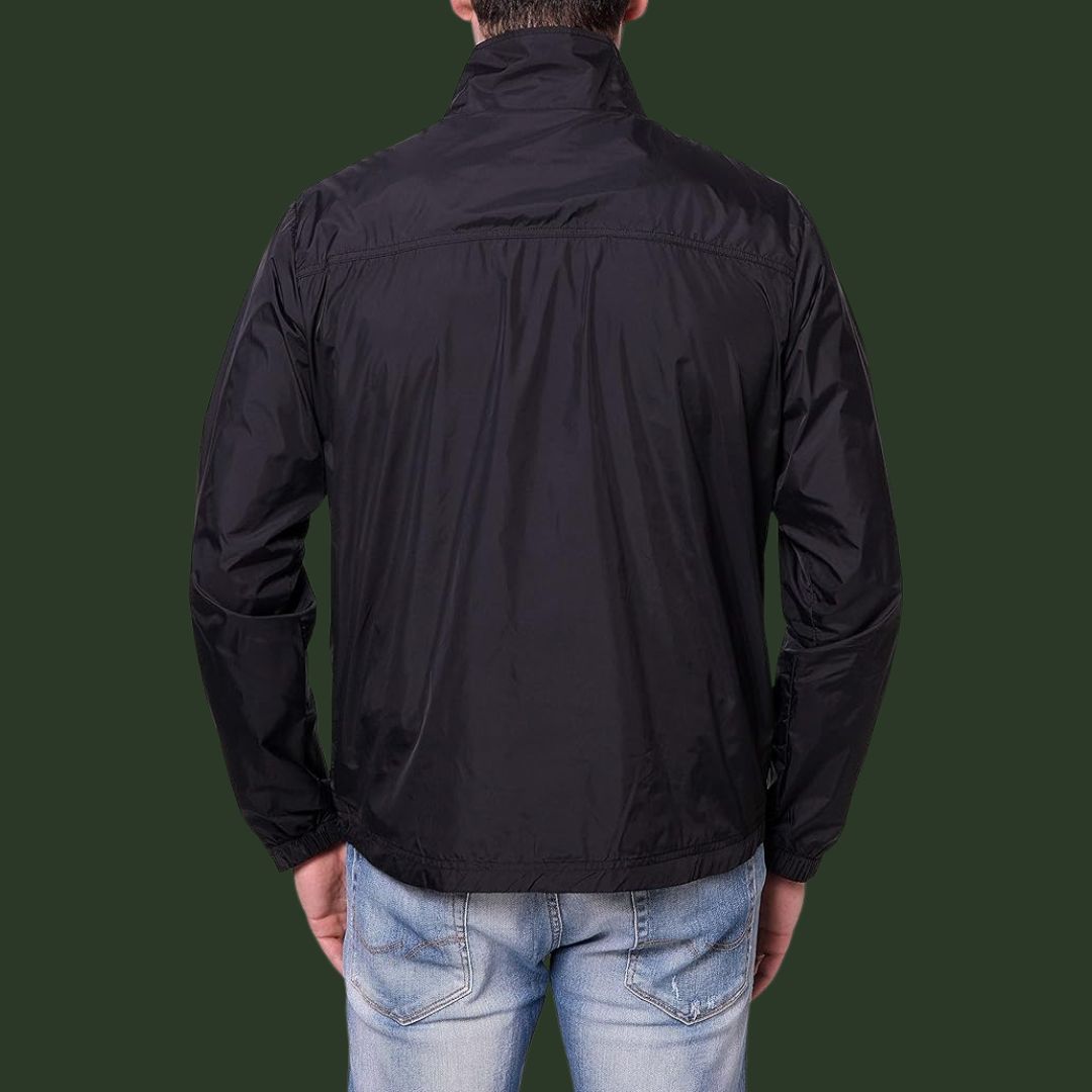 Felix – Funktionale, schwarze Outdoor-Leichtjacke